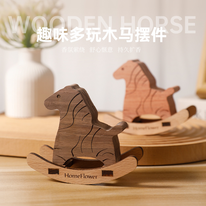 Rosewood & Walnut Wooden Horse - đánh giá và giá Home Fragrance Natural